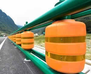 南京旋转式护栏板